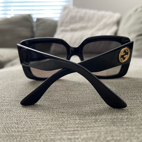 Gucci Black Lenses Grey Gradient Sunglasses - Picture 4 of 5